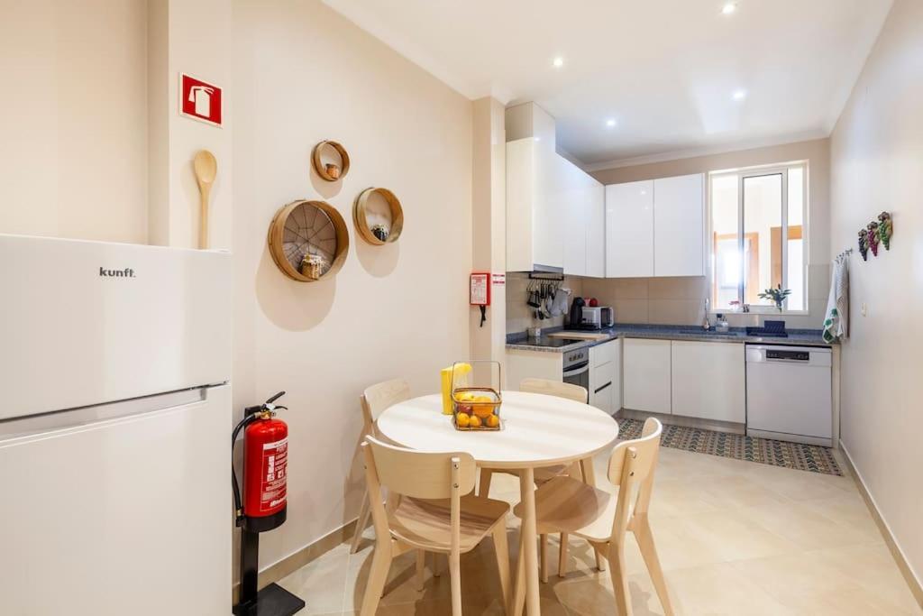 Charming 120M² In Historic Center Apartman Lamego Kültér fotó