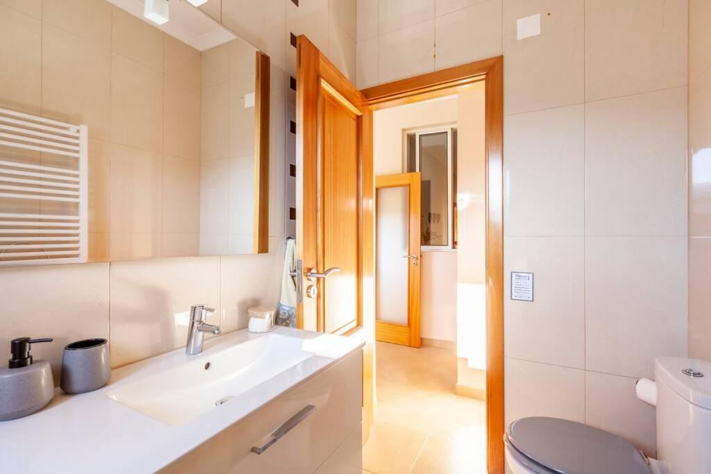 Charming 120M² In Historic Center Apartman Lamego Kültér fotó