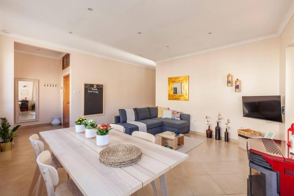 Charming 120M² In Historic Center Apartman Lamego Kültér fotó